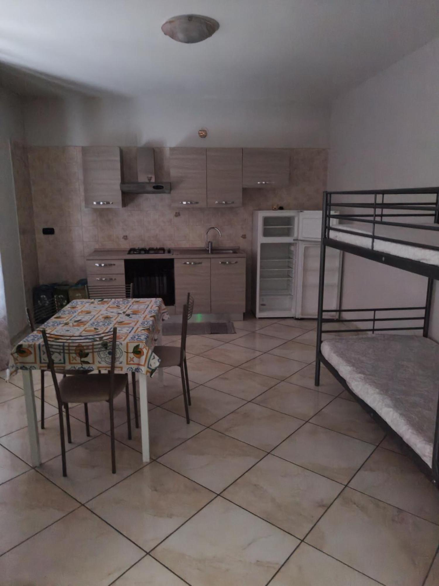 Sweet Home Giulia Locazione Ad Uso Turistico Cimitile 部屋 写真