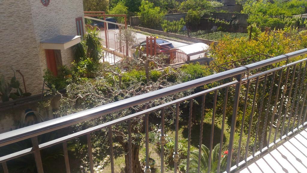 Sweet Home Giulia Locazione Ad Uso Turistico Cimitile エクステリア 写真